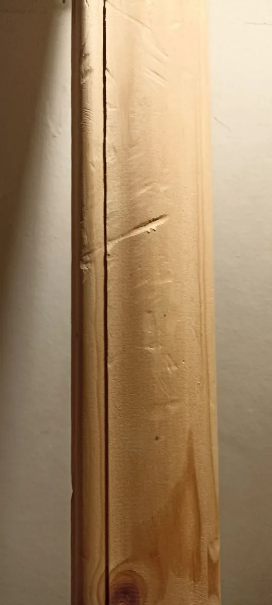 Pine (Loaf Shaped) Handrail - Image 2