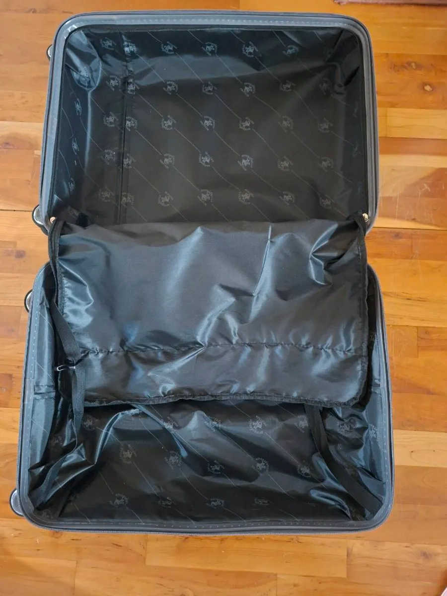Suitcase - Image 3