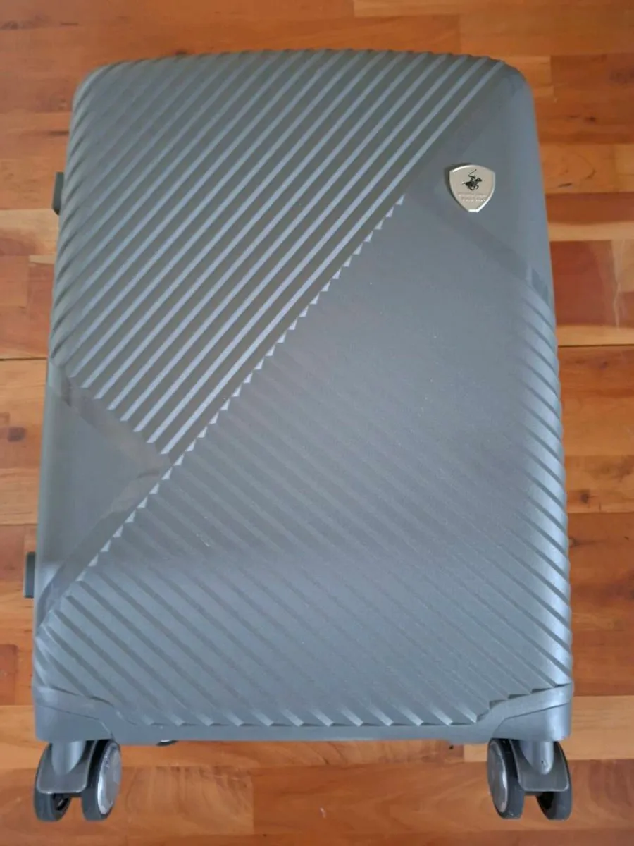 Suitcase - Image 4