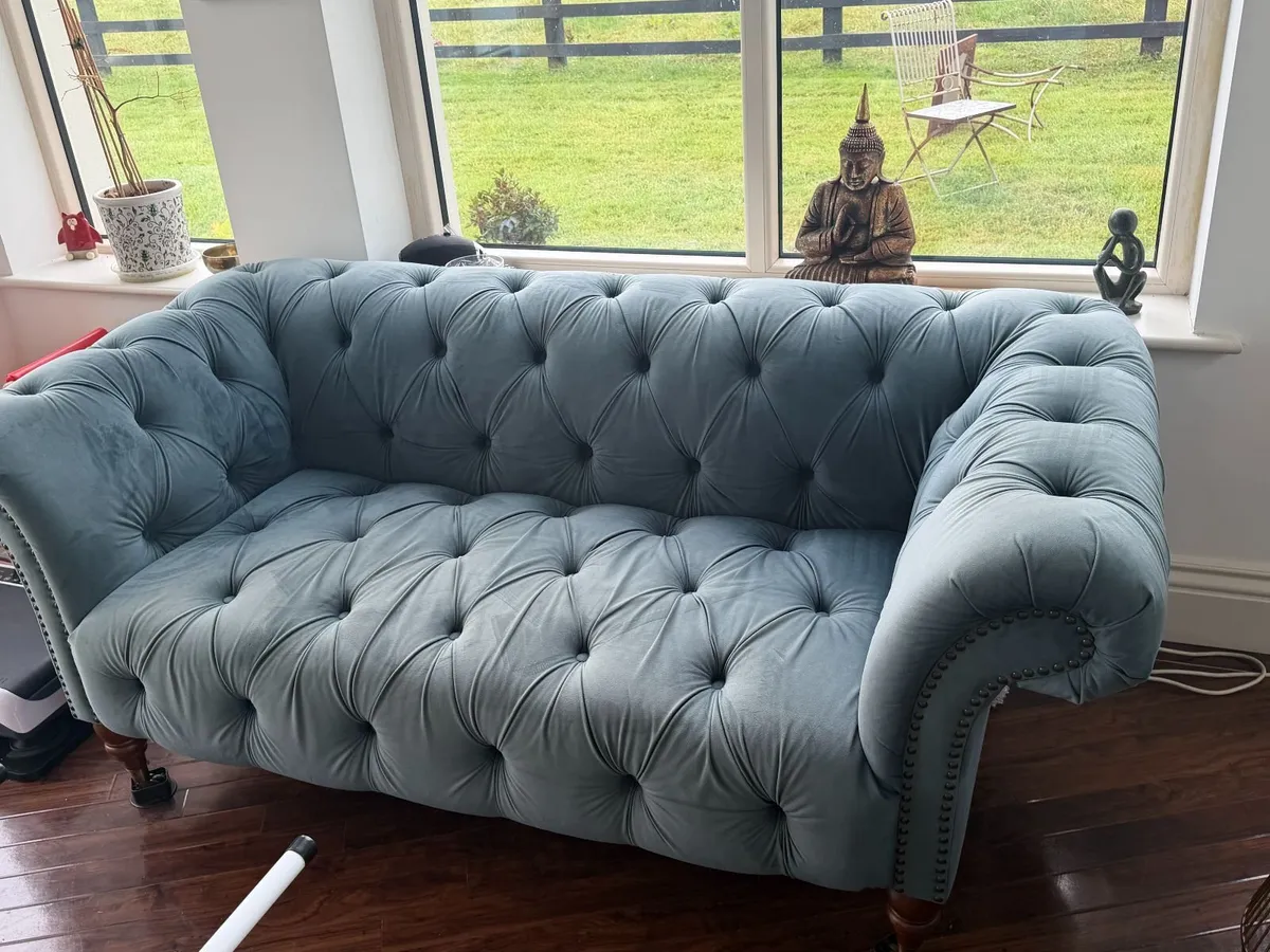 Pair of Plush Velvet Chesterfield Sofas - Image 4