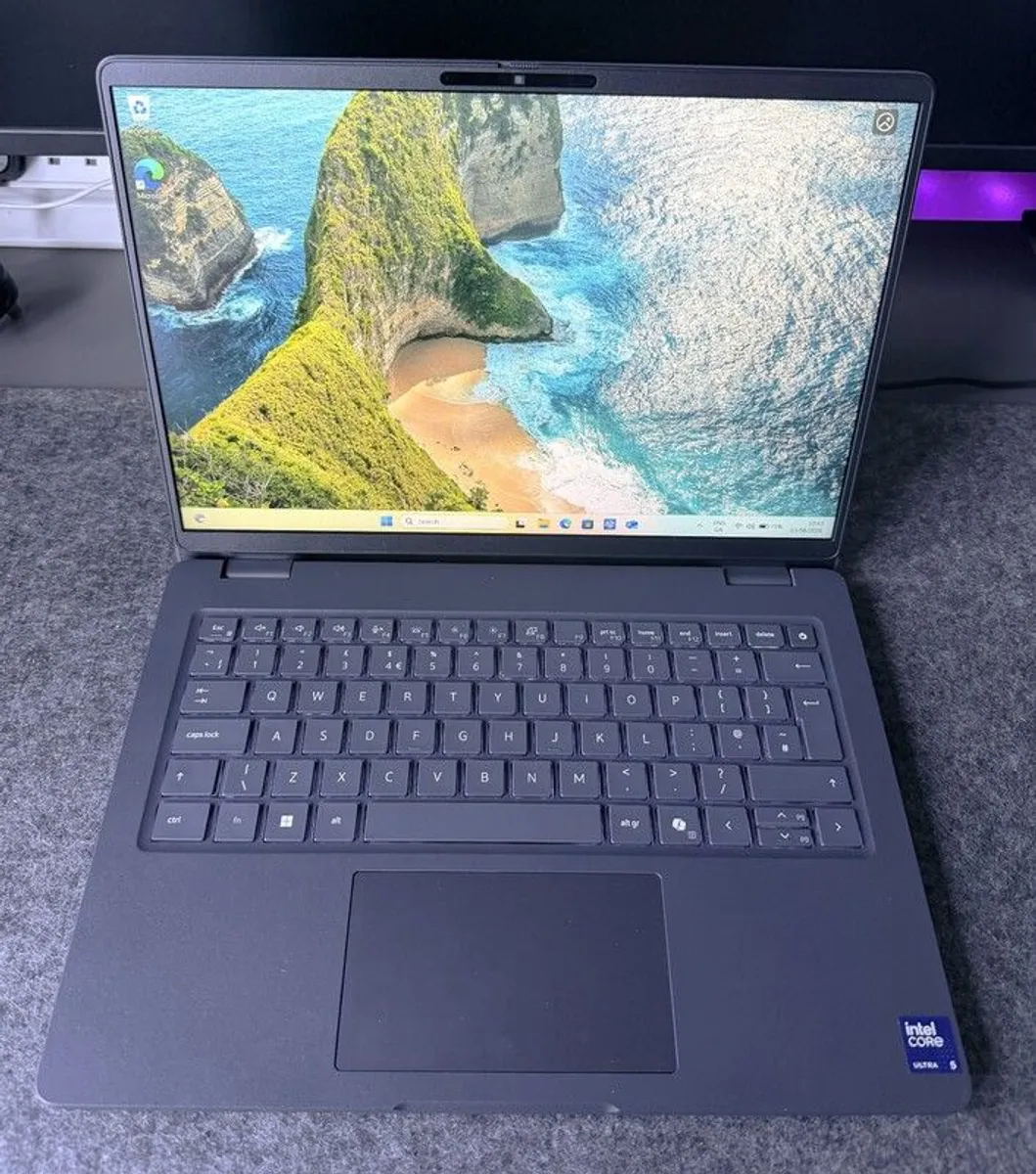 Dell Pro 14 Laptop - Image 2