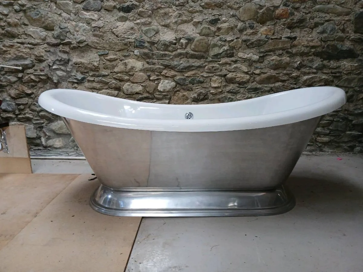 Double ended plinth bath - Image 3