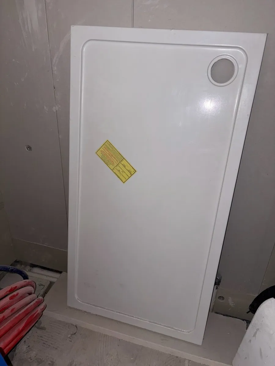 Shower tray