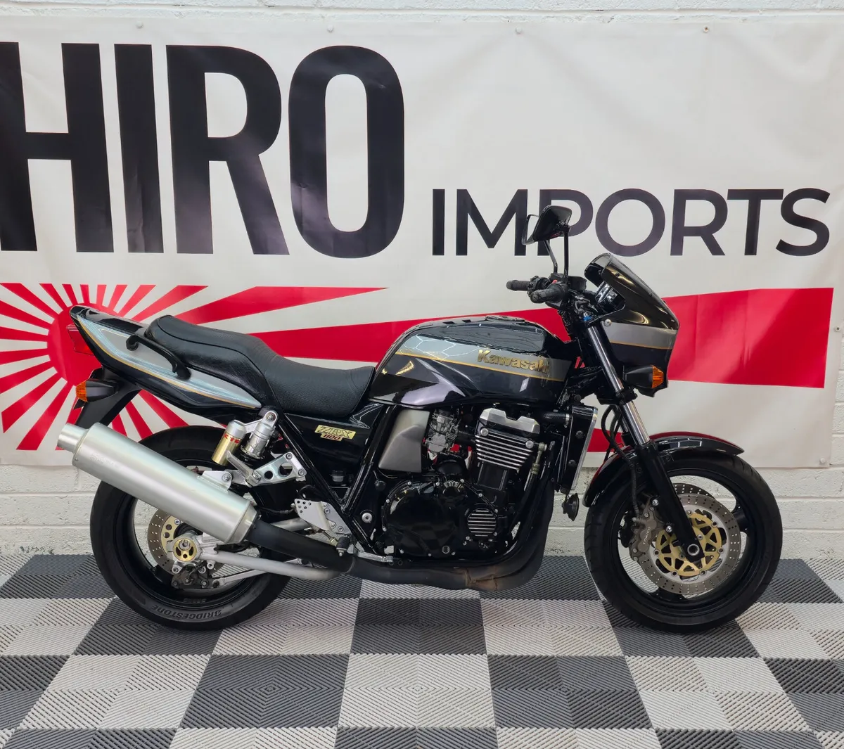 1999 Kawasaki ZRX1100R - Image 1