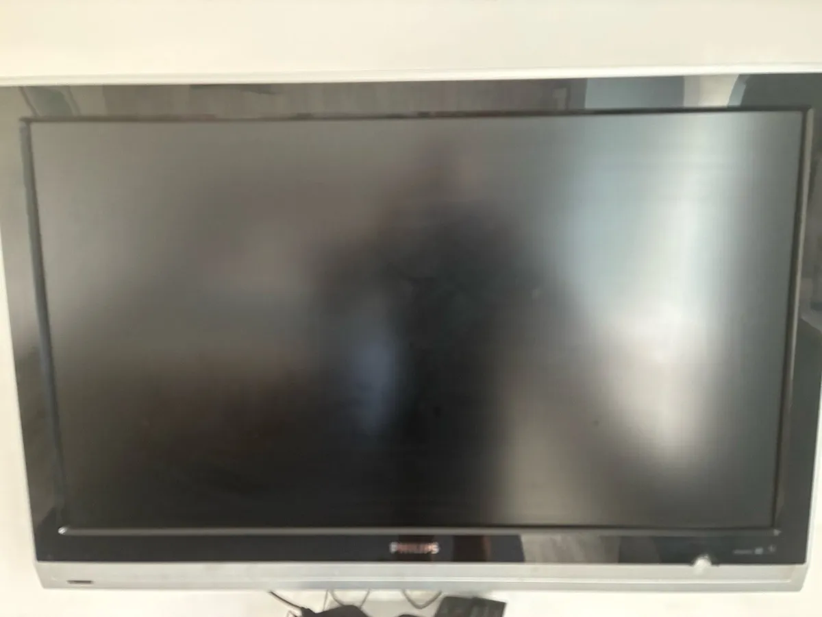 42inch Flat Screen TV - Image 2