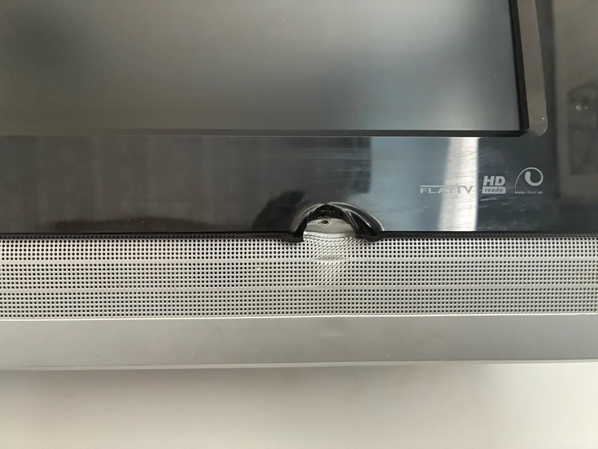 42inch Flat Screen TV - Image 4