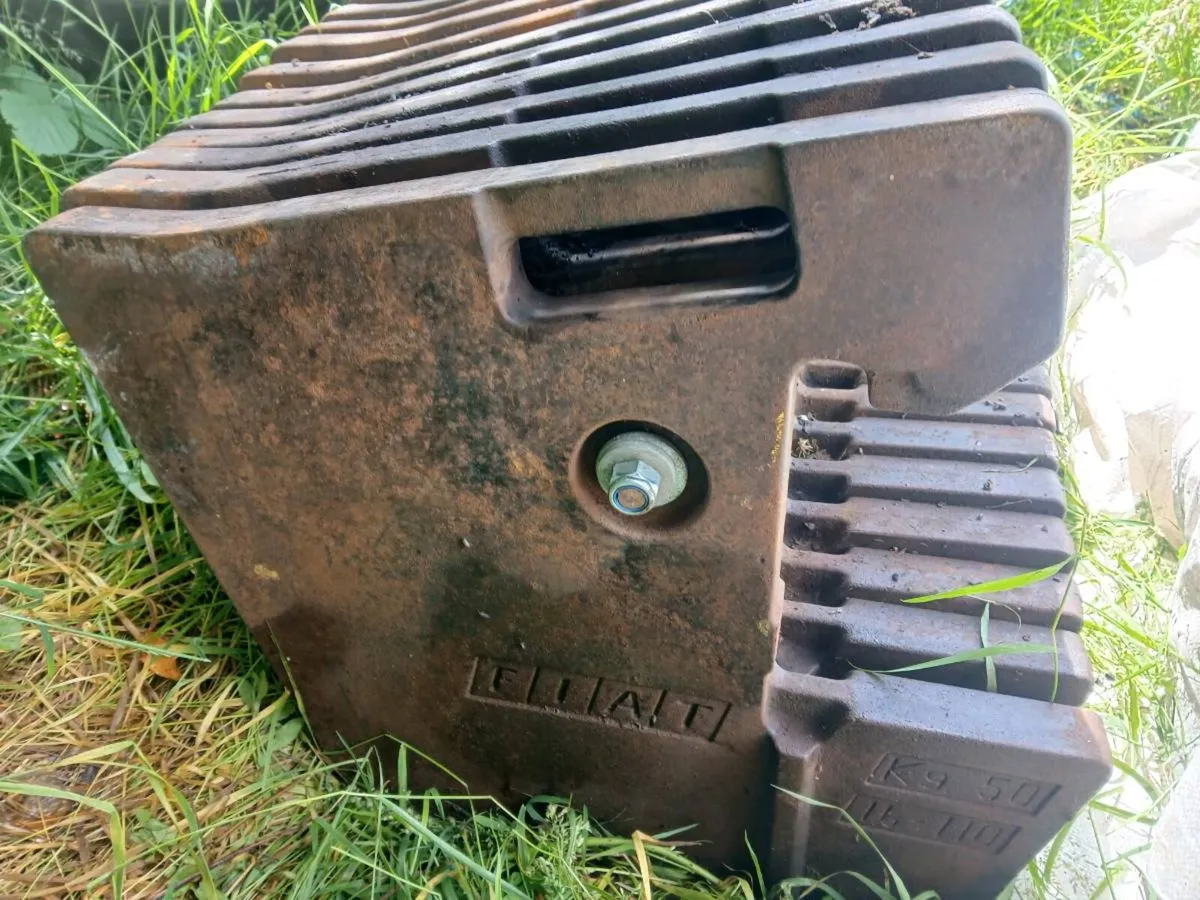 F130 - Image 3
