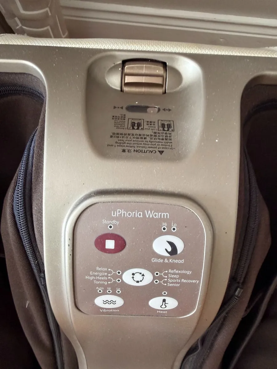 OSIM uPhoria Warm Foot & Calf Massager – 5-in-1 - Image 1