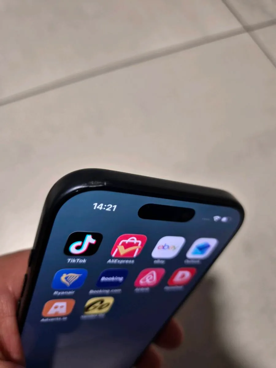 IPhone 17 pro 1TB 1100€ Last price - Image 1