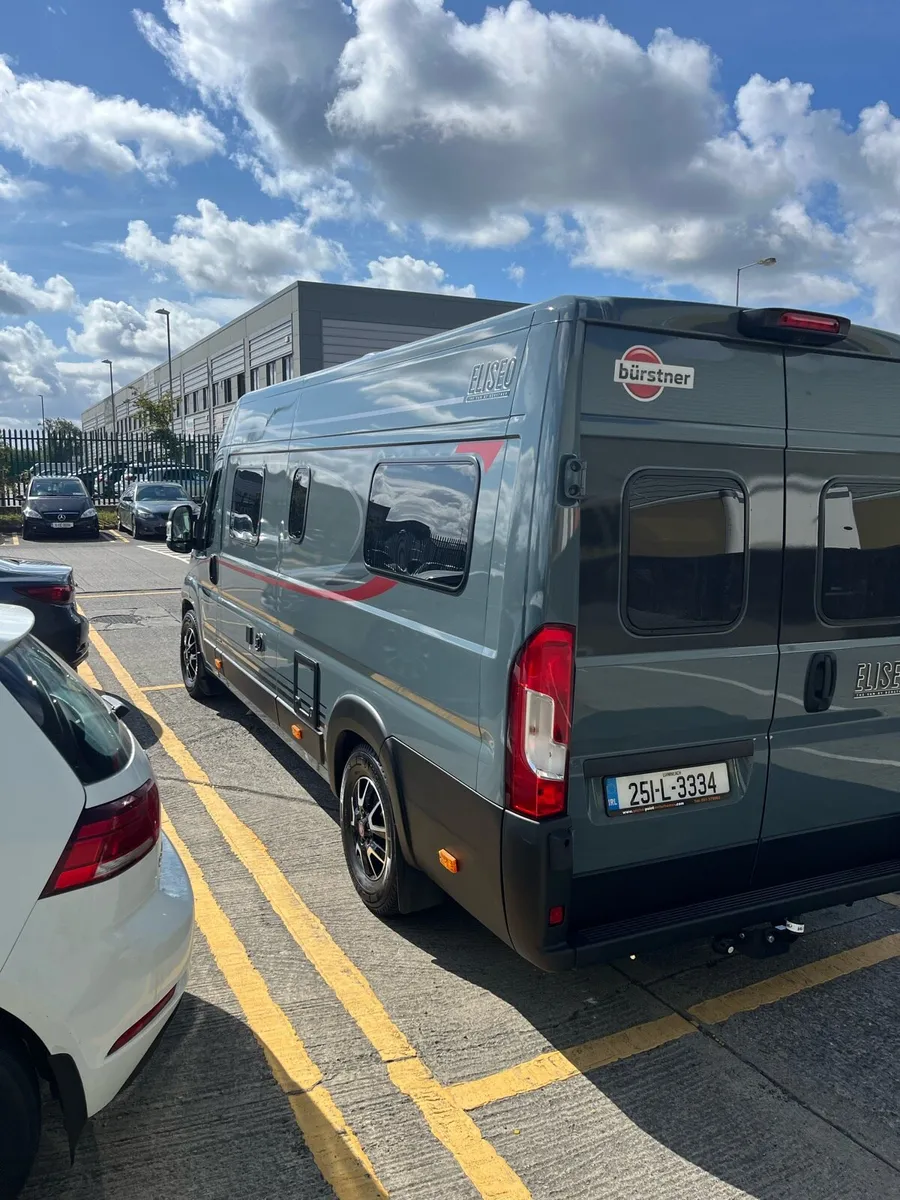 Motorhome - Image 4