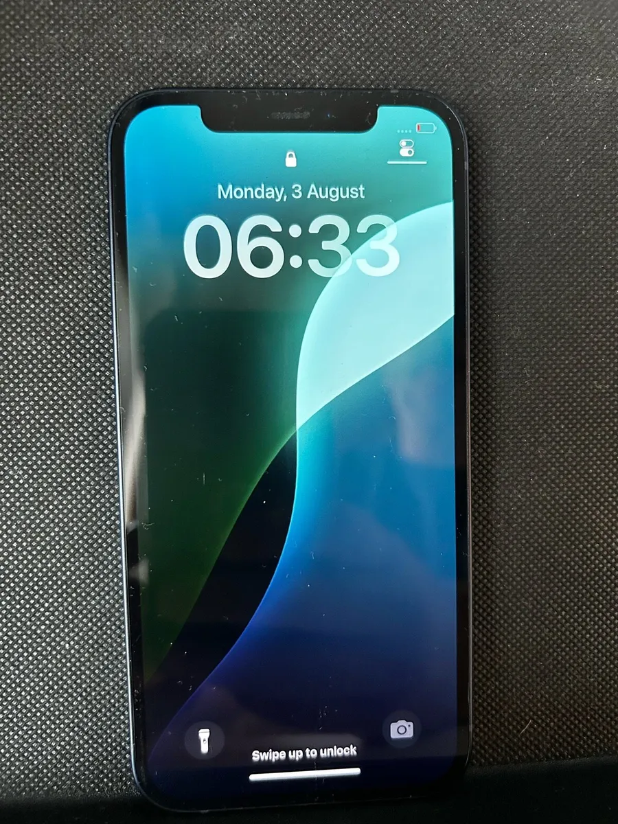 iPhone 12 - Image 1
