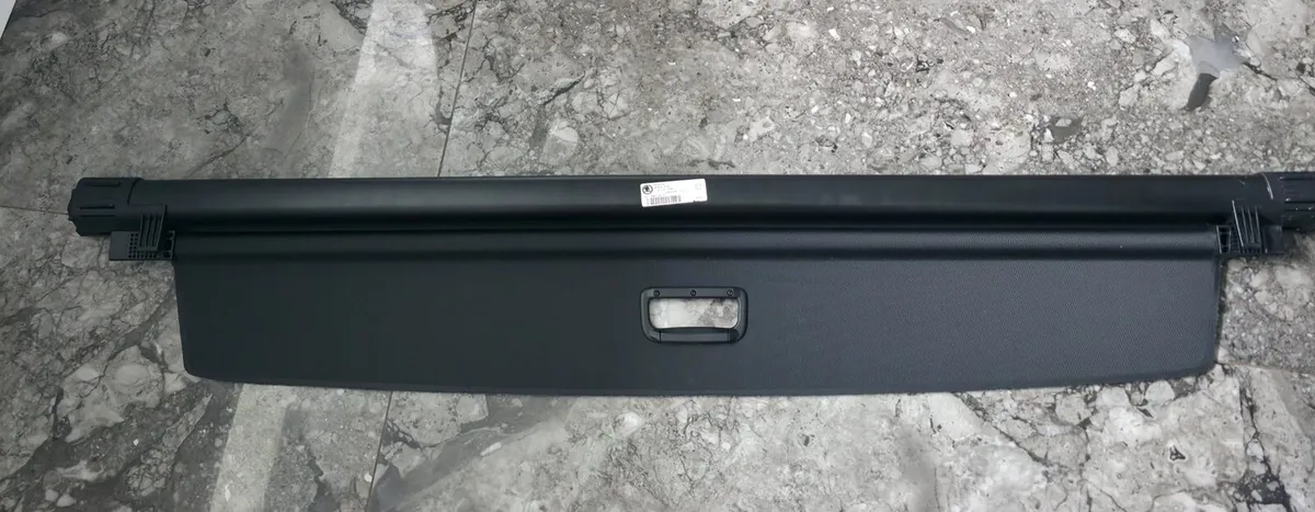 Skoda Kodiaq Retractable Parcel Shelf Genuine - Image 2