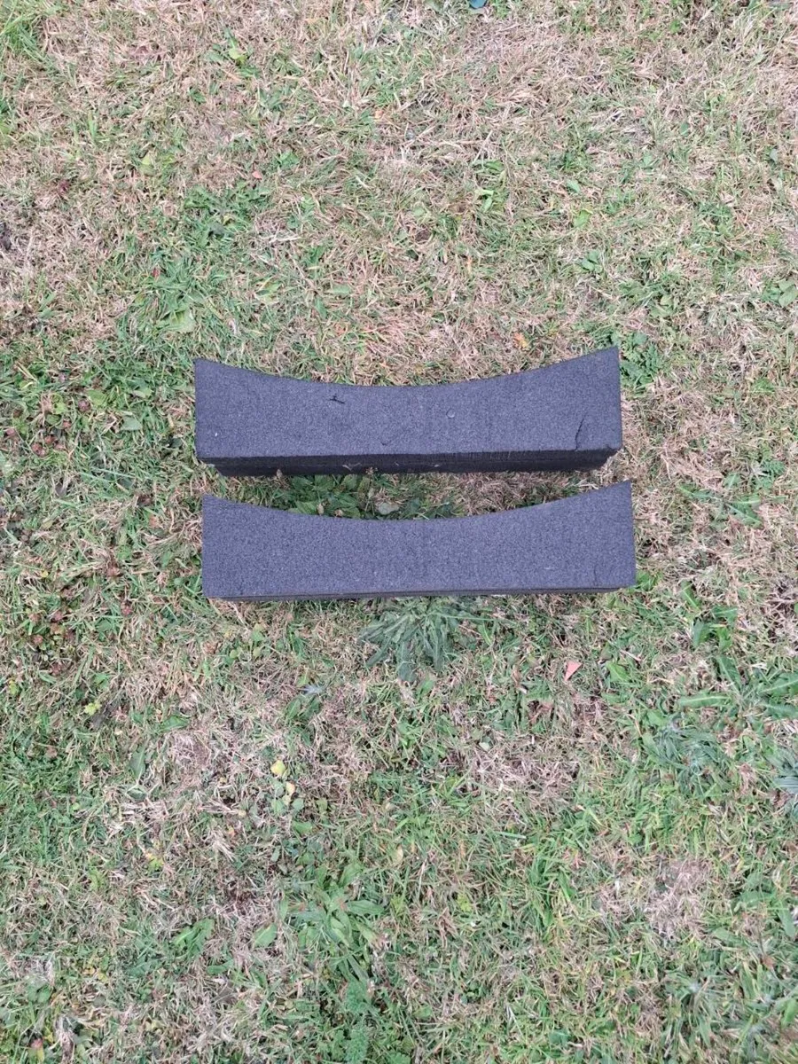 Kayak roof rack foam blocks - Image 1