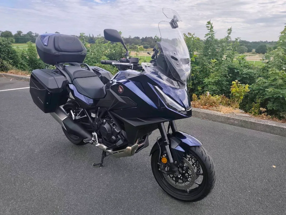 Honda NT1100 - Image 1