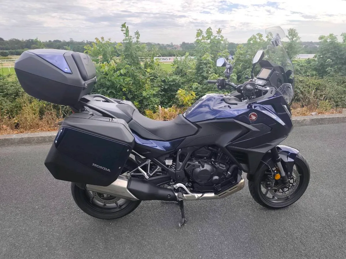 Honda NT1100 - Image 2