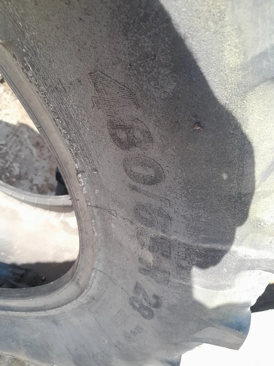 480/65R28 2nd hand tyres - Image 2