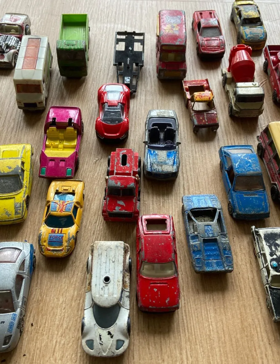 Dinky, Corgi, Matchbox, Corgi Juniors, etc Cars - Image 4
