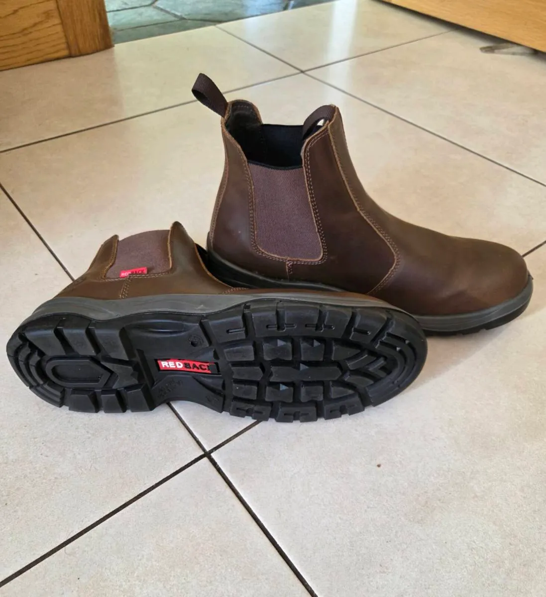 RedBack Mens working Safely Boots    Size 11/46 - Image 3