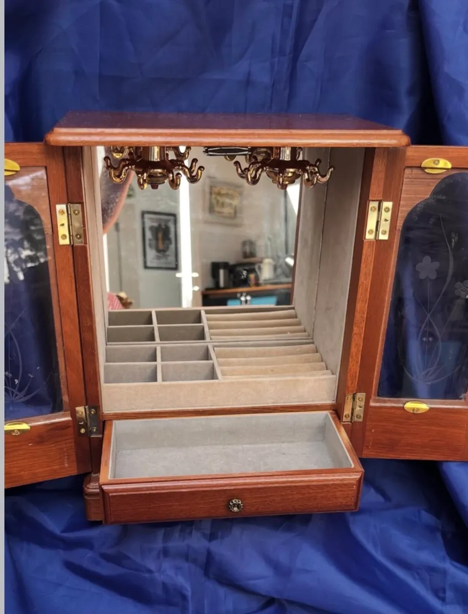 Jewellery Box - Image 3