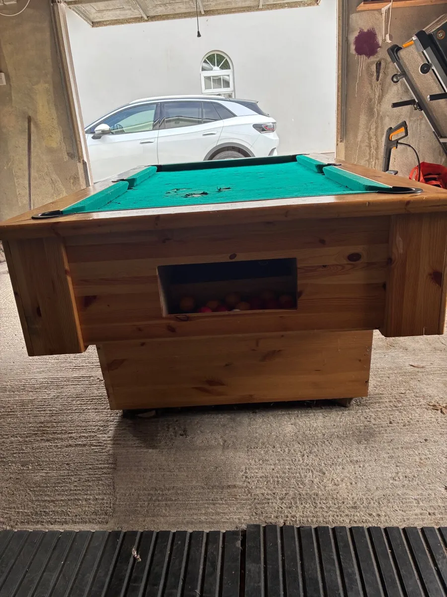 Pool Table - Image 2