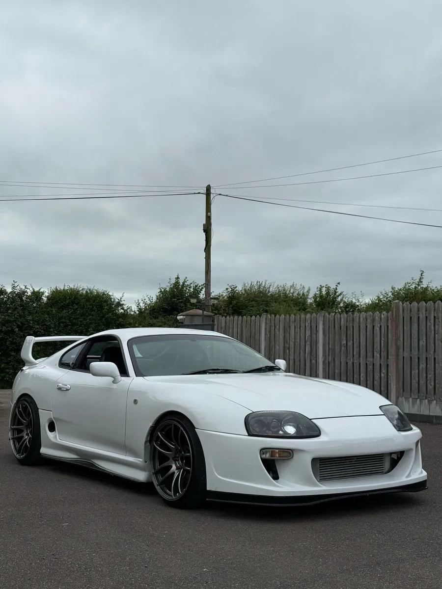 Toyota supra - Image 3
