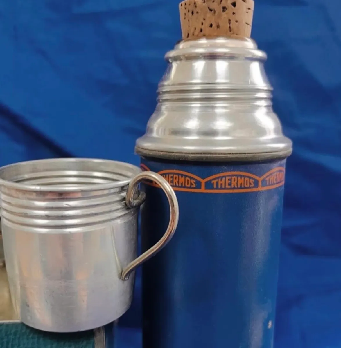Vintage lunchbox - Image 4