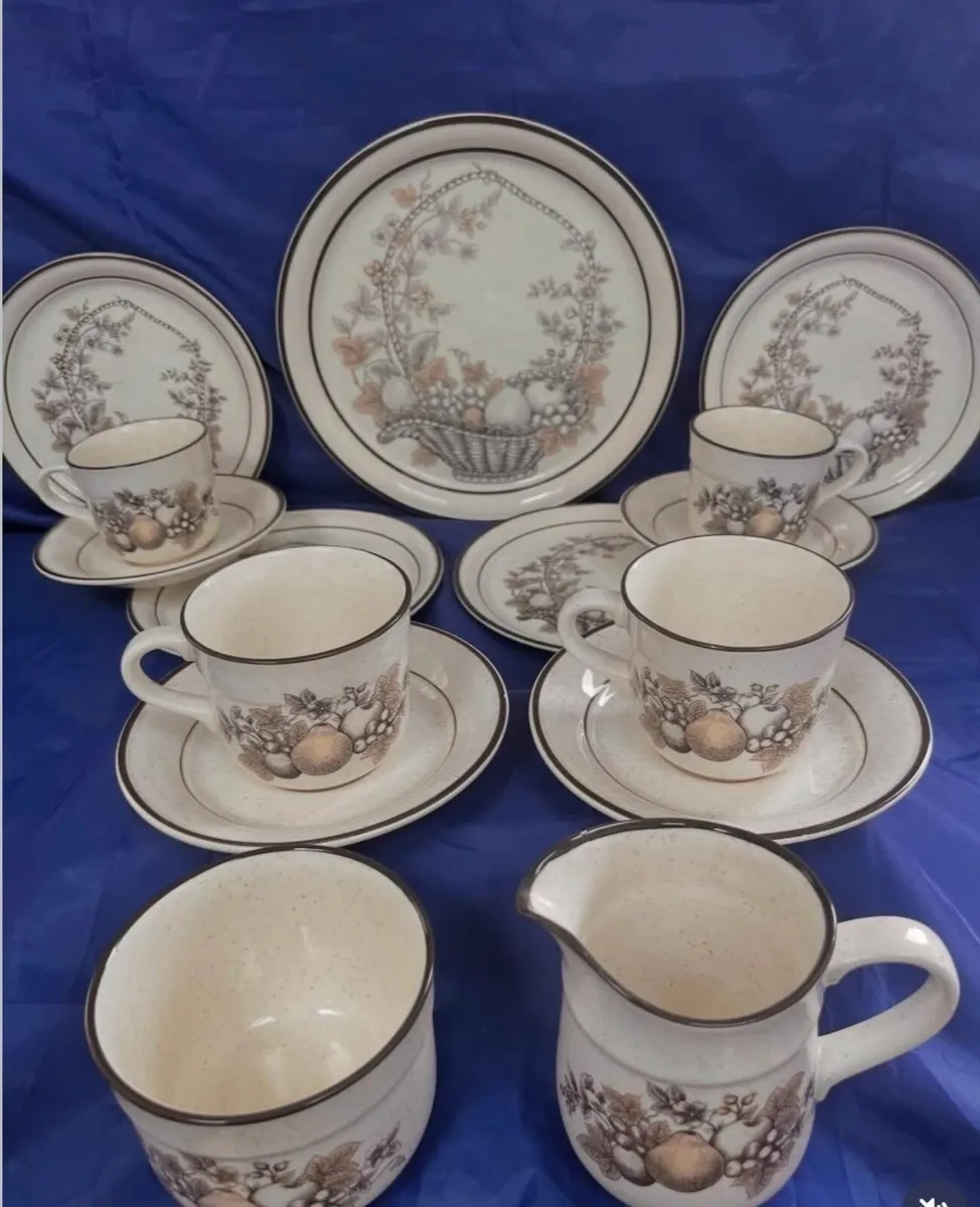 Arklow teaset - Image 1