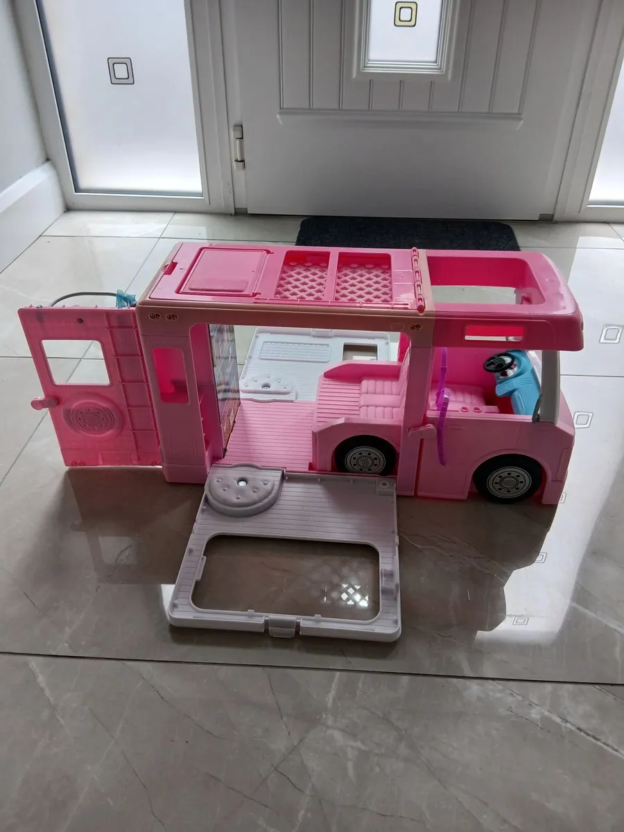 Toys - Image 2