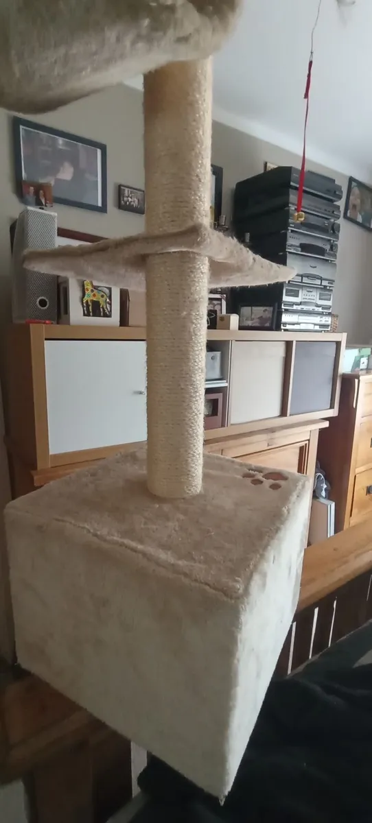 Cat tower - Image 4
