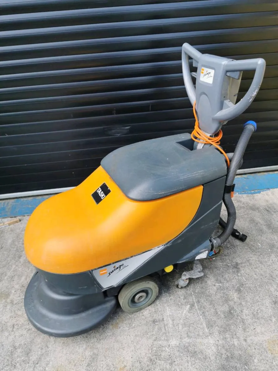 Taski Swingo 450B Walk Behind Scrubber Drier - Image 1
