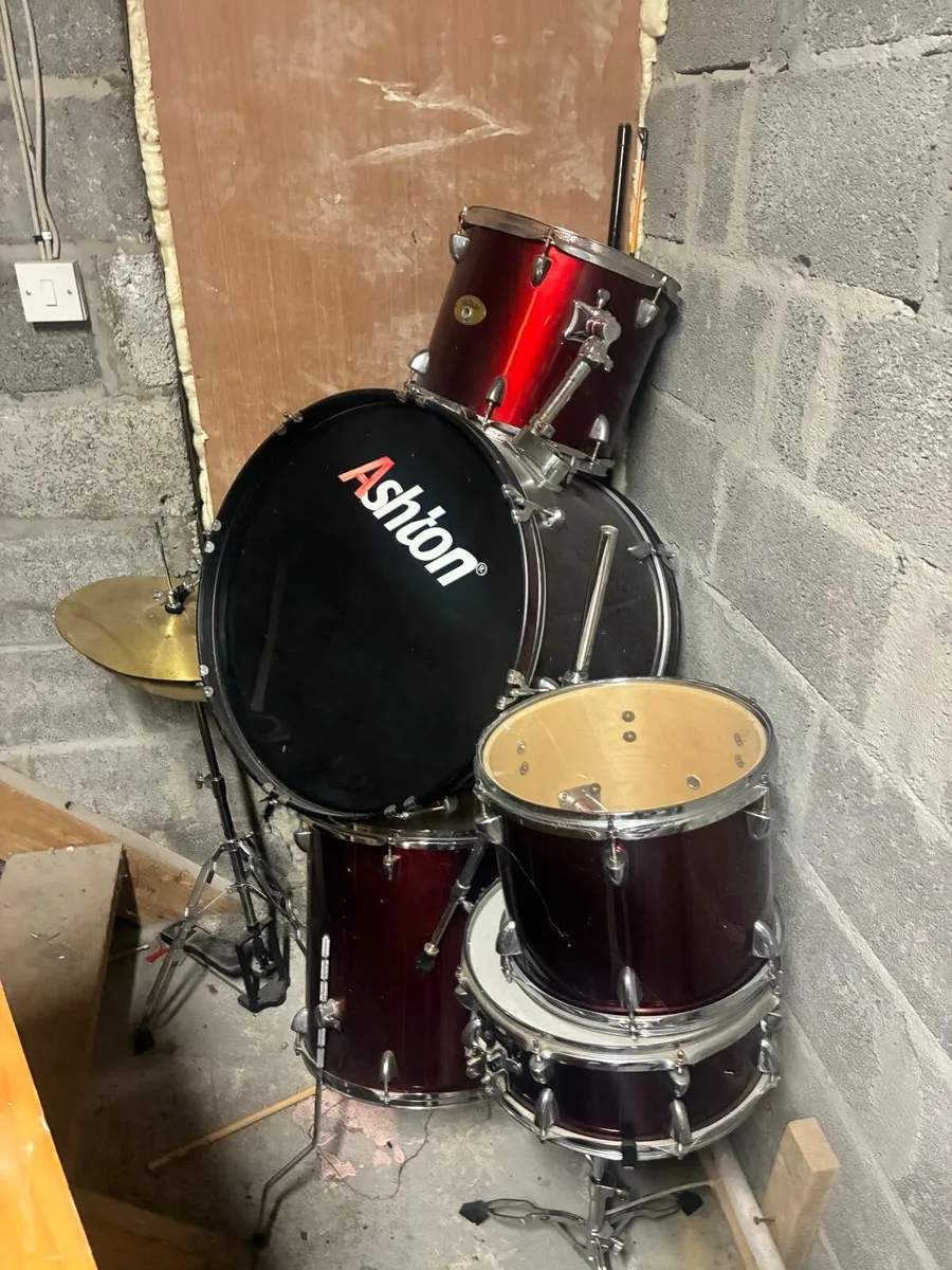 Drum kit