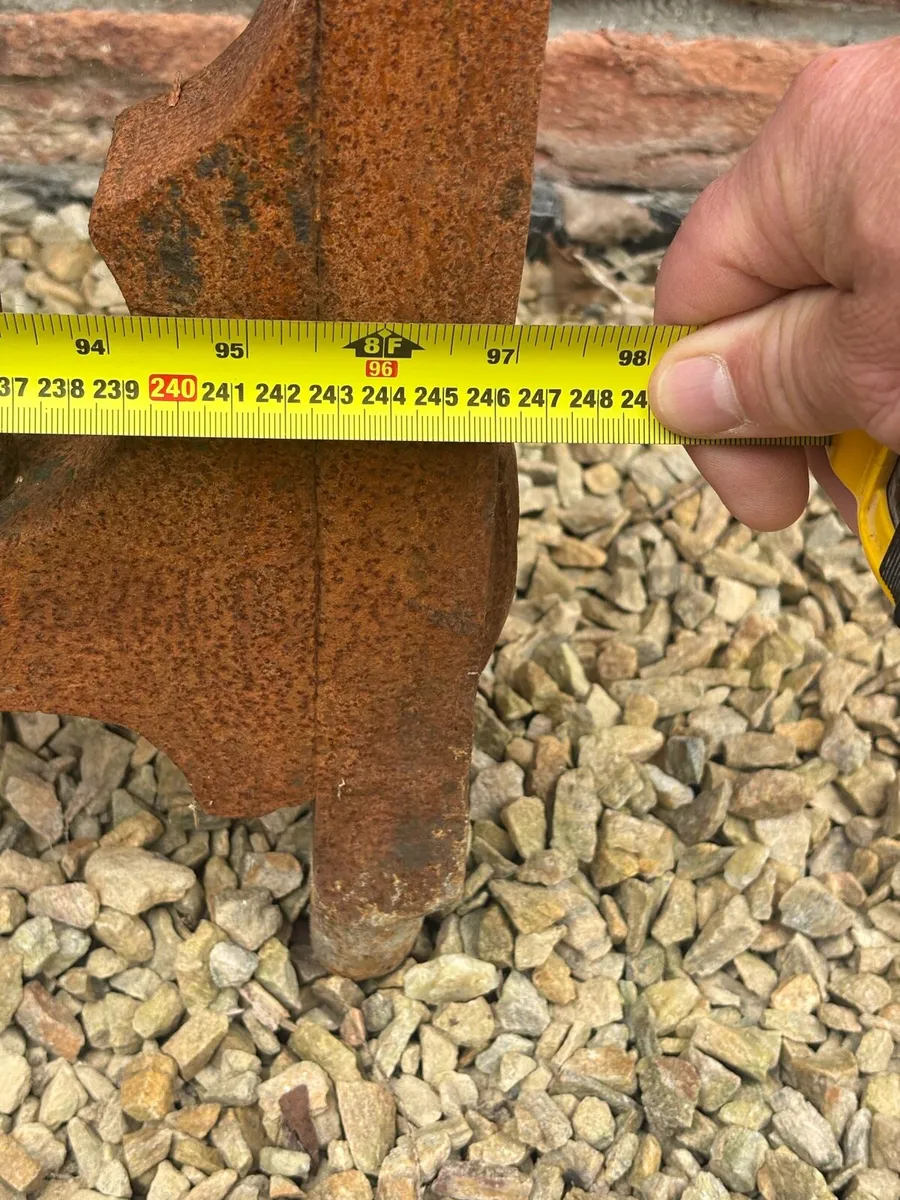 Gates Cast Iron - Image 4