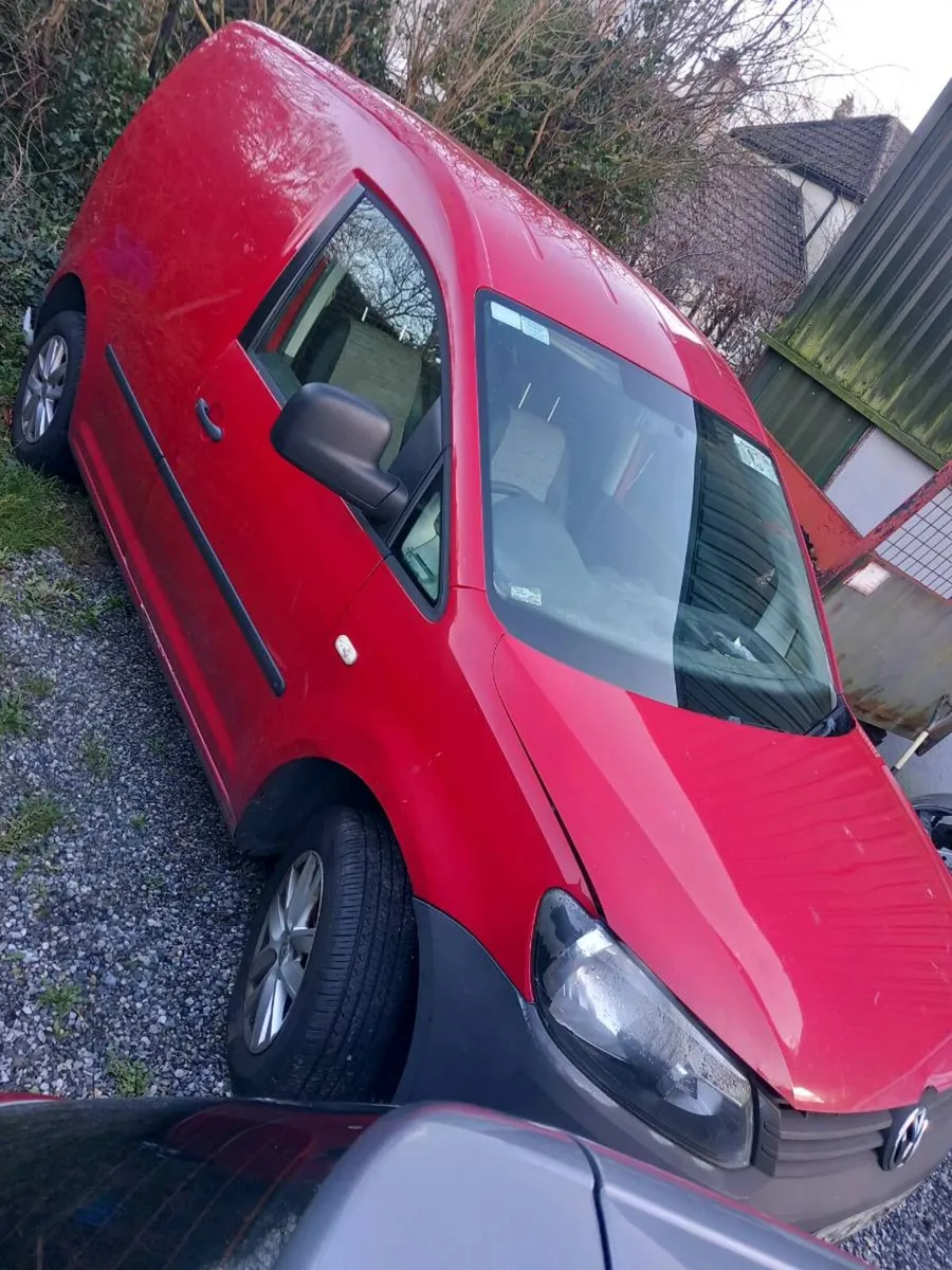 2010 vw golf + 2011 vw caddy for parts 1.6tdi - Image 3