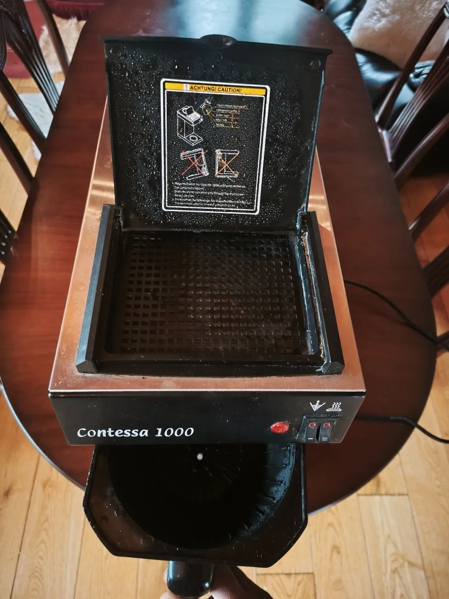 Contessa 1000 Pouring Coffee Machine - Image 2