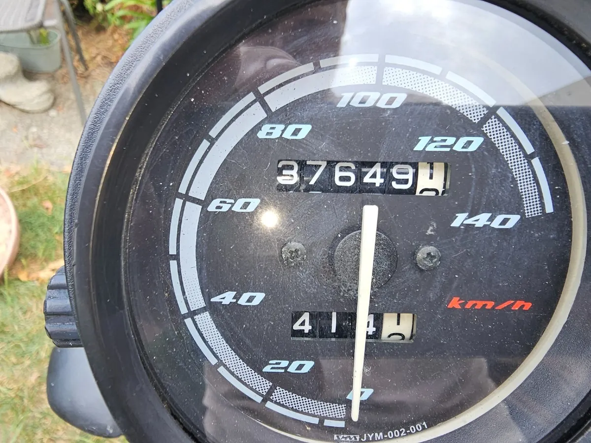 YAMAHA YBR 125 2008 - Image 3
