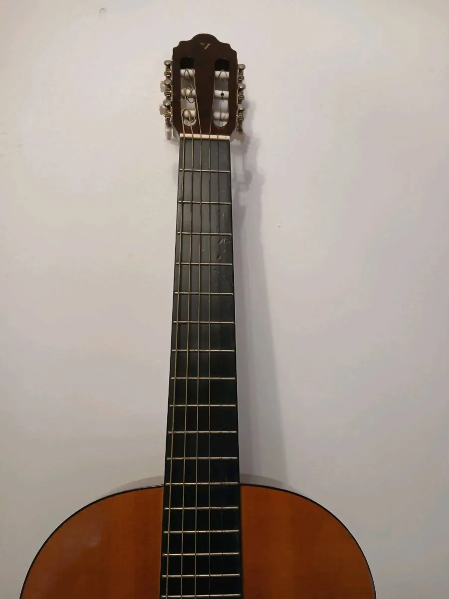 Valencia guitar - Image 4