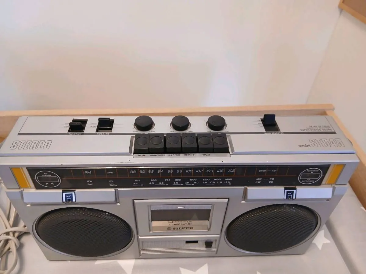 Retro japanese silver radio - Image 3