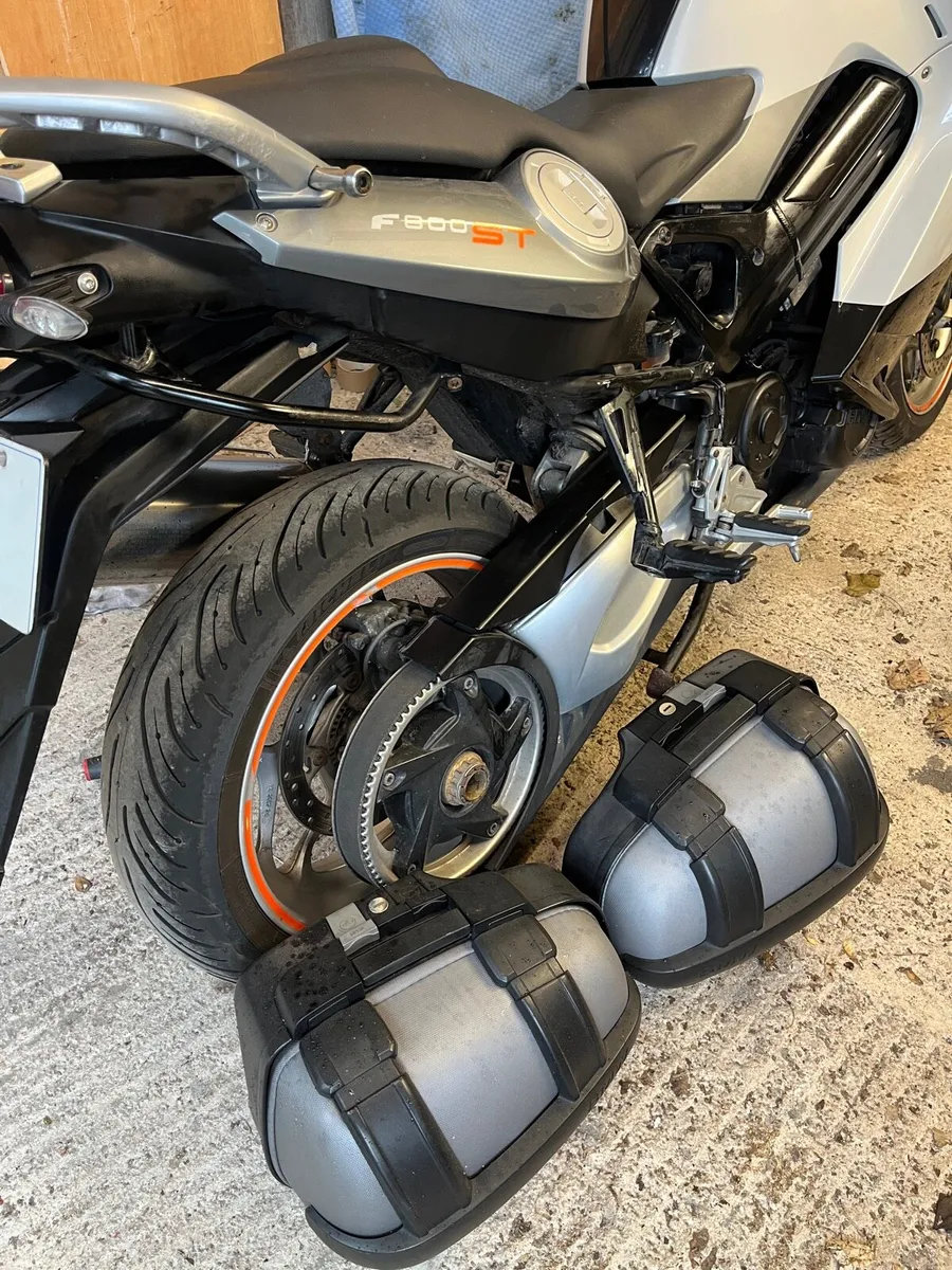 BMW F800St - Image 3