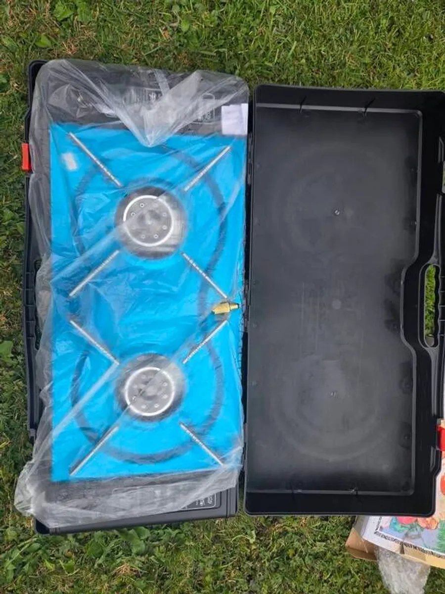 camping equipment - Image 1