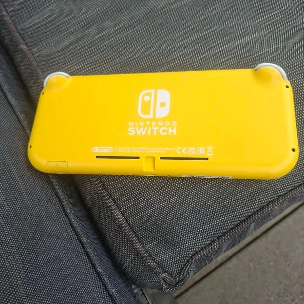 nintendo switch lite - Image 3