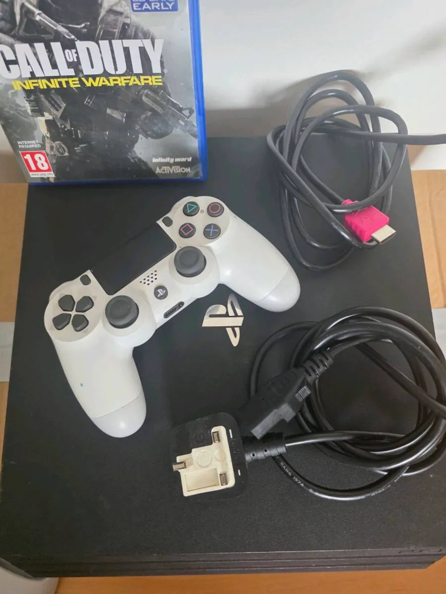 Ps4 Pro 1TB - Image 3