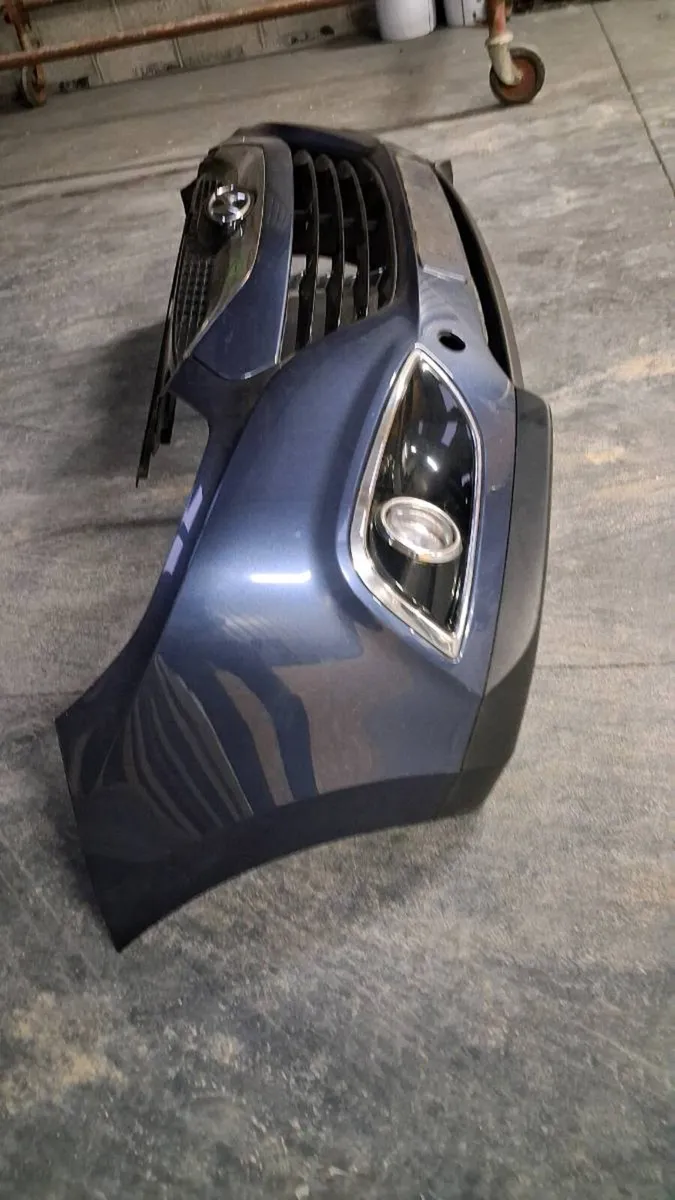 12 hyundai ix35 front bumper - Image 2