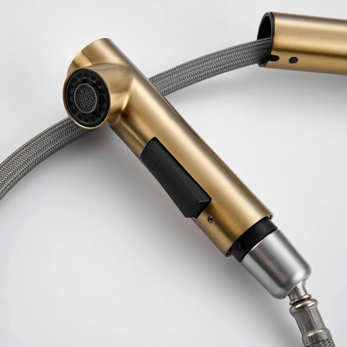Kitchen Mixer Tap with Pull-Out Spray Head - Image 3