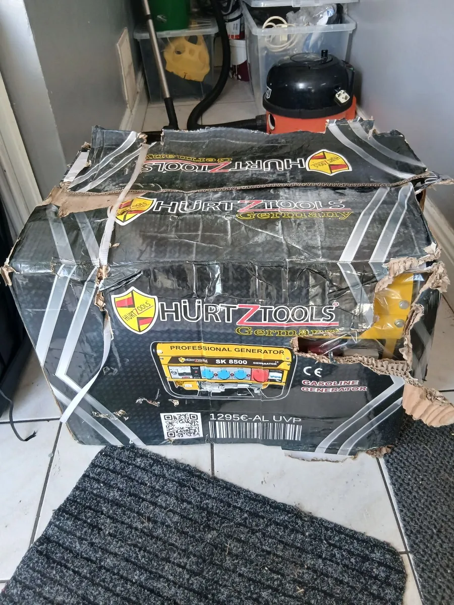 Generator new in the box price too sell - Image 4