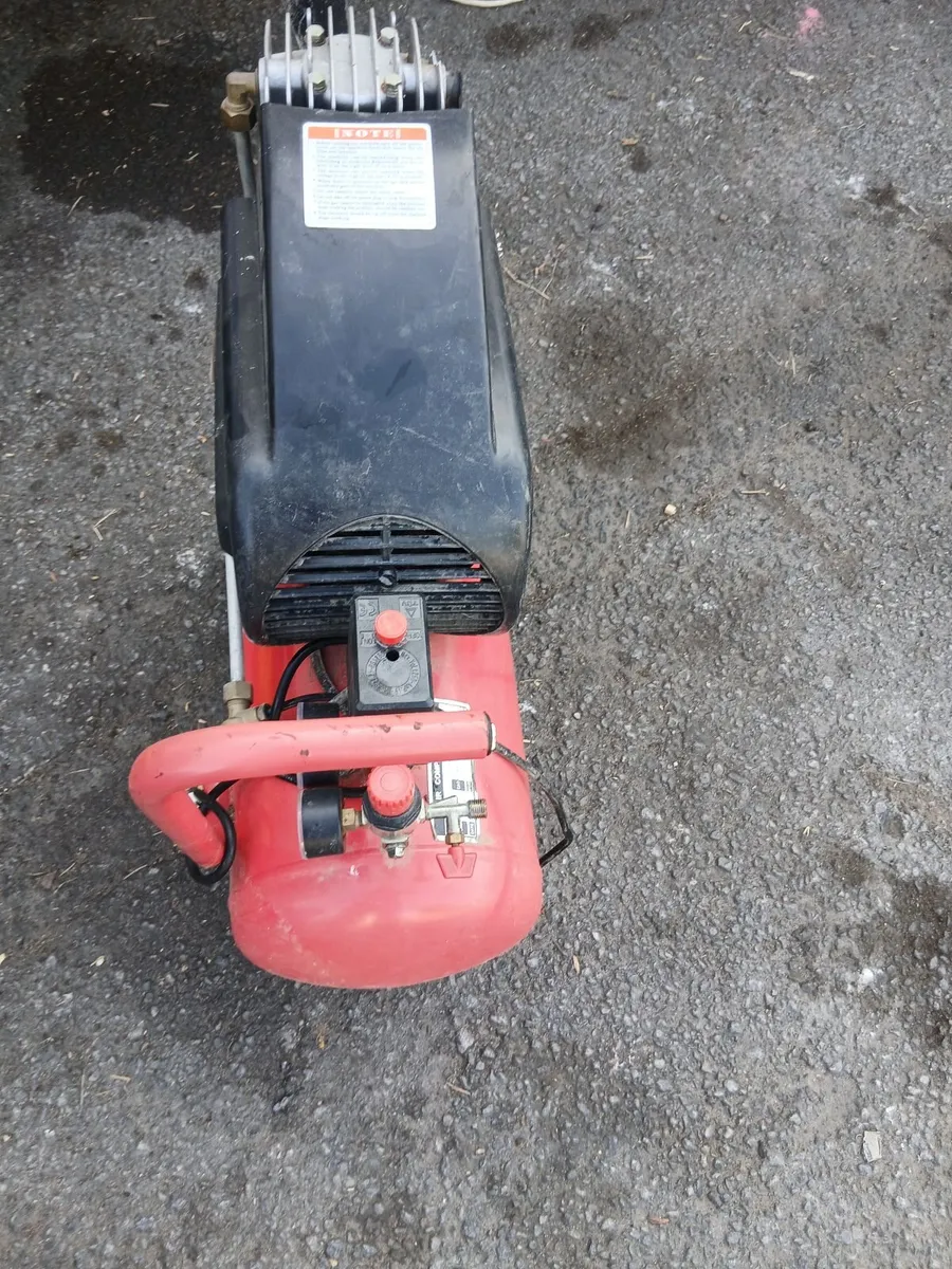 Air compressor 24L working 100-percent - Image 3