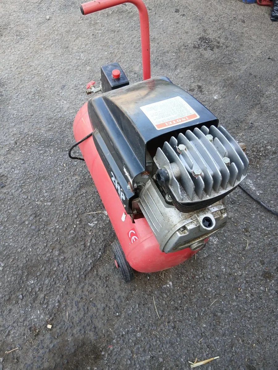 Air compressor 24L working 100-percent - Image 4