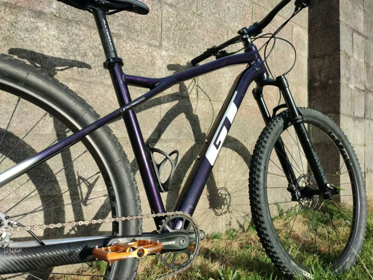 !!!brand New Condition!!! Gt Avalanche Expert 29er - Image 2