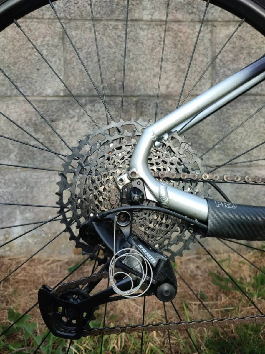 !!!brand New Condition!!! Gt Avalanche Expert 29er - Image 3