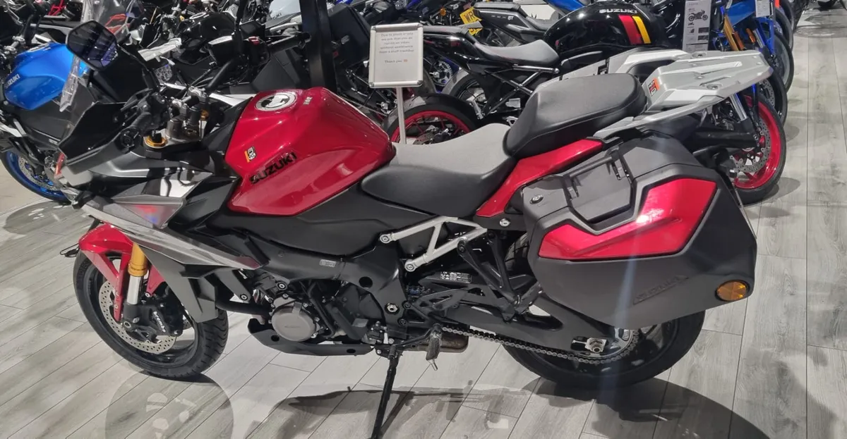 Suzuki GSX-S1000GX+ - Image 3