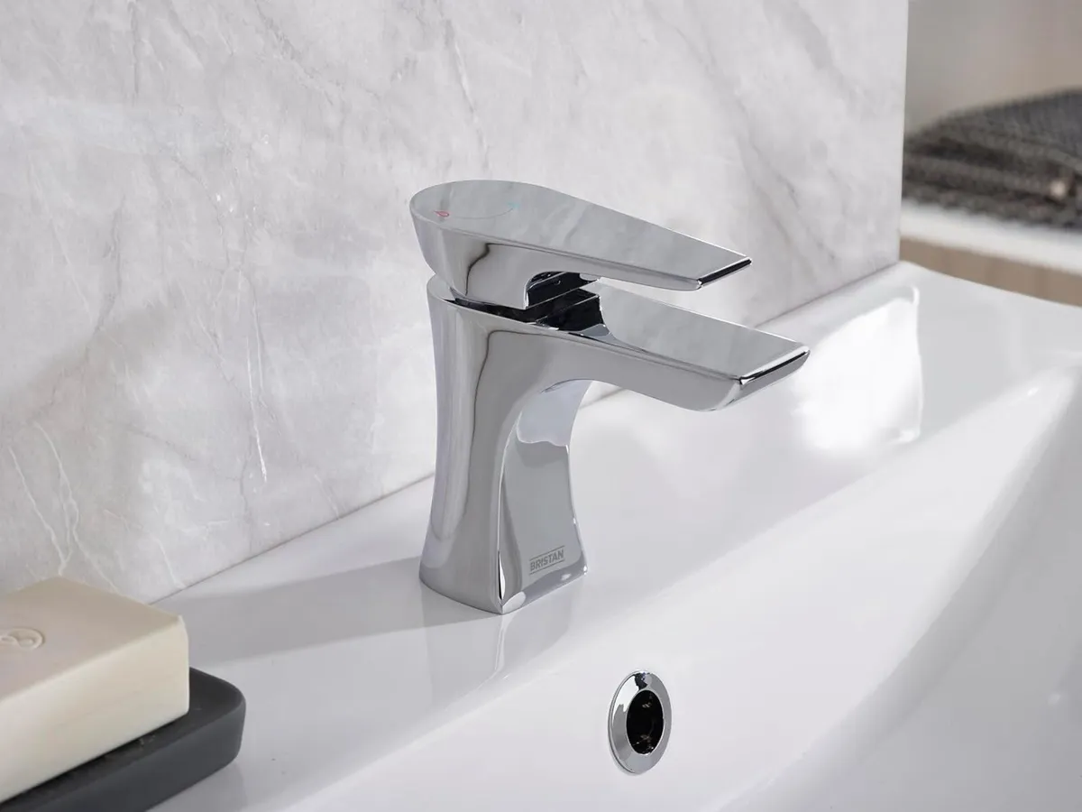 Hourglass Eco Start Bathroom Basin Mixer Chrome - Image 3